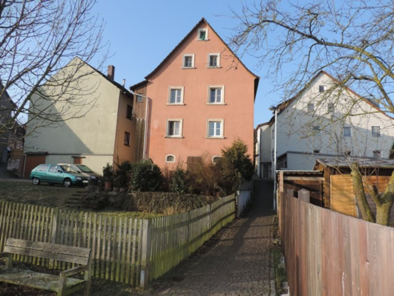 Zweifamilienhaus -Wilhelmsdorf